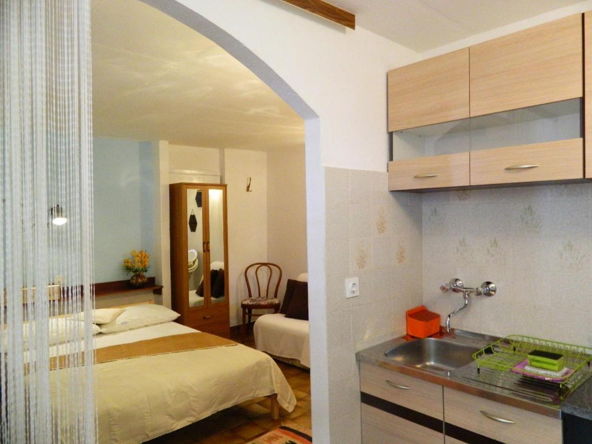 Apartament Ria 2 Baška Voda Zewnętrze zdjęcie